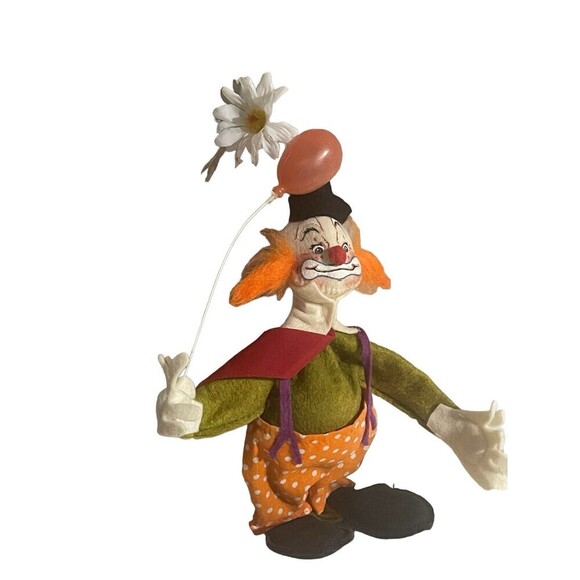 Vintage 1990 Annalee Doll 10" Hobo Circus Clown with Orange Hair, Balloon, & Tag - Picture 15 of 16